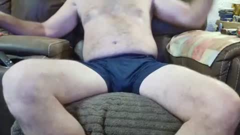 outdoorsmanmark71 online show from September 9, 11:14 pm