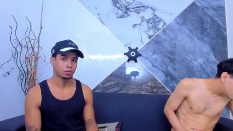 owen_mccarthy online show from December 2, 12:05 pm