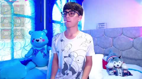 Snapshot of owenblue__ chatting on December 11, 6:48 pm Owen Independent model online show from December 11, 6:48 pm