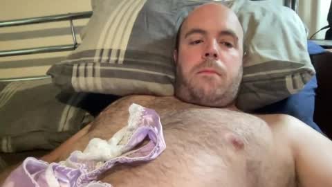 Owen2022 online show from April 21, 6:19 am