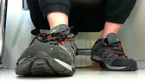 Pablo Meness online show from February 10, 2:16 pm