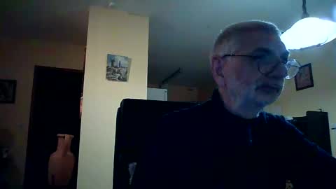 paca84 online show from February 25, 9:35 pm