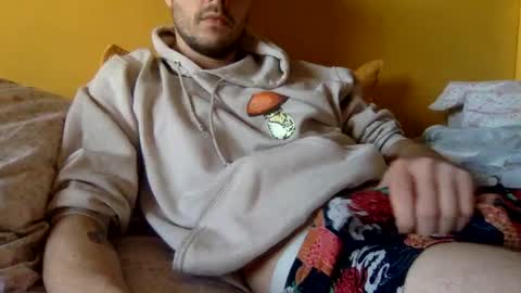 paintdude424 online show from December 16, 8:26 pm