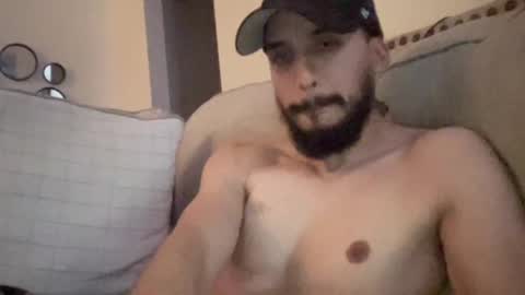 papicubano_guapo23cm online show from February 3, 6:22 am