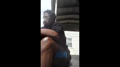 pararohjaguar_12 online show from April 14, 6:40 pm