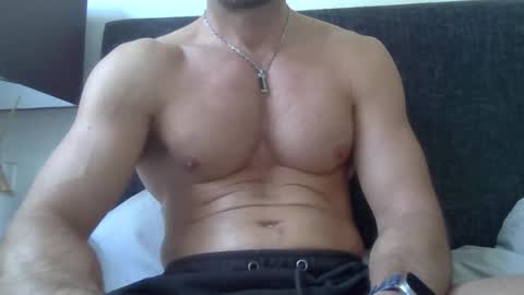 Porn Actor 21cm Hetero online show from February 14, 10:43 am