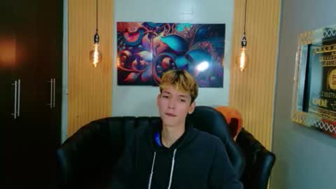 park_jimin1 online show from January 9, 7:52 pm