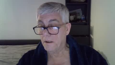 patrick5275 online show from December 12, 10:42 pm