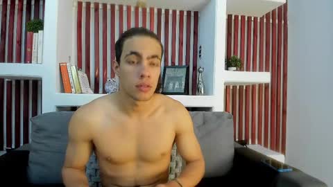 Snapshot of patrick_senova chatting on March 8, 3:37 am Patrick online show from March 8, 3:37 am