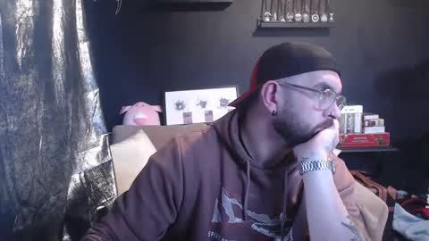 patrickmorris92 online show from February 6, 1:41 pm