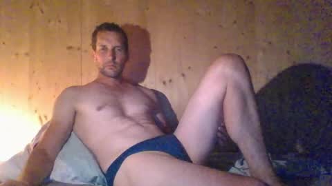 paueriwan online show from July 29, 9:47 pm