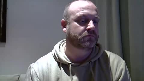 paul_boro online show from November 12, 12:05 am