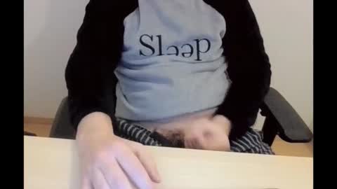 paulbazo83 online show from February 4, 8:53 am