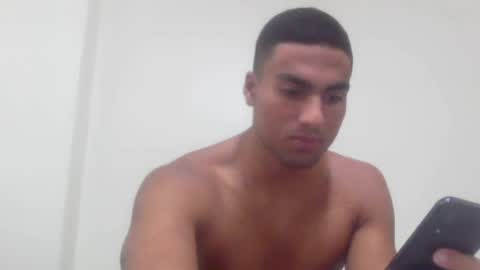 paulo online show from April 12, 4:52 pm