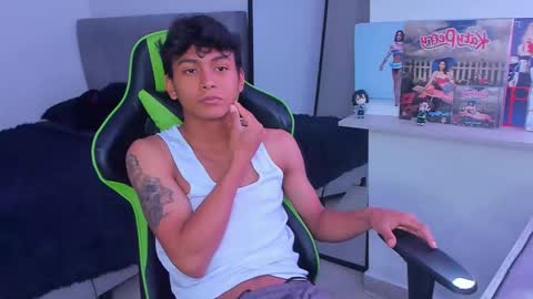 Paul online show from March 21, 7:40 pm