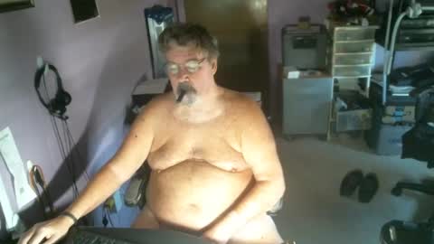 PcolaBottom online show from February 25, 9:13 pm