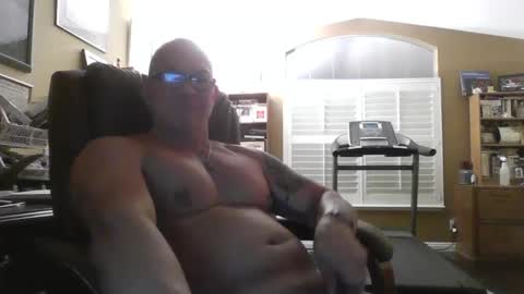 Snapshot of pecs1234 chatting on October 9, 8:30 am pecs1234 online show from October 9, 8:30 am