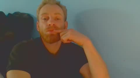 Ginger Dick online show from October 26, 1:29 am