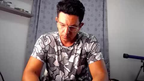 Pedro online show from November 5, 2:35 am