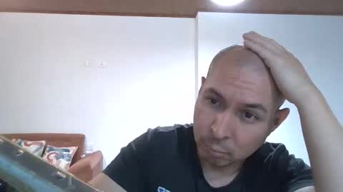 peluman online show from December 1, 1:30 am