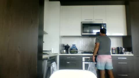persianprince546 online show from June 9, 1:07 am