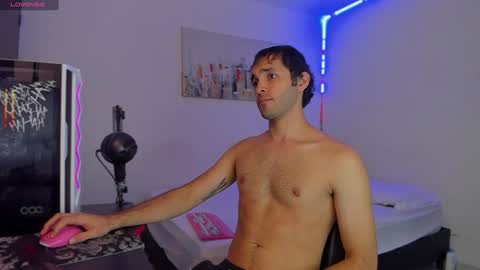 persi online show from December 24, 8:00 am