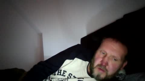 jelle online show from April 10, 3:52 pm