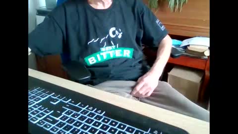 petitwilly online show from October 13, 10:21 am