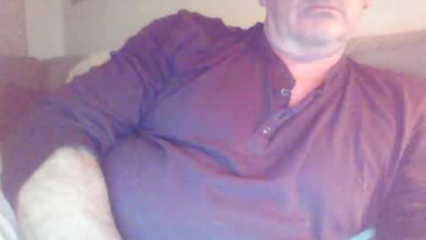 Phil online show from April 16, 1:16 am