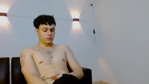 Philip online show from February 19, 12:40 am