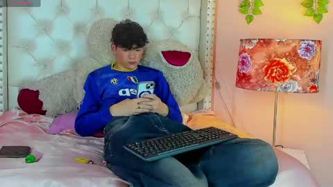 PHILLIP online show from March 11, 5:25 am