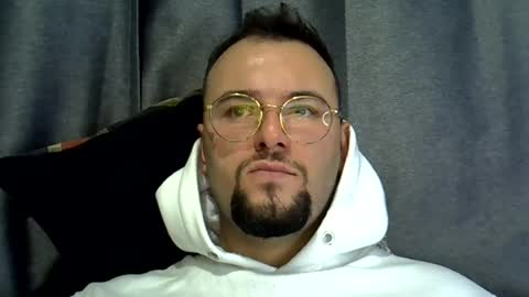 piazaocwbbb online show from June 24, 10:01 pm