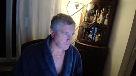 piloontje online show from November 28, 5:54 am