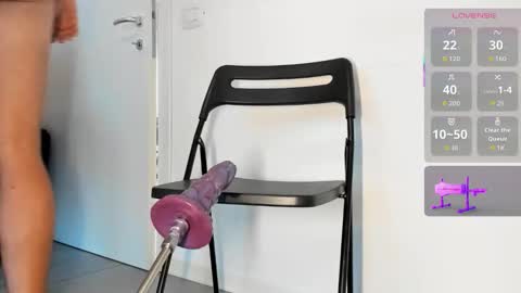 Pink Mask  online show from October 26, 6:59 am