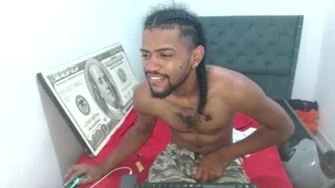 pinocho__ online show from April 13, 8:42 pm