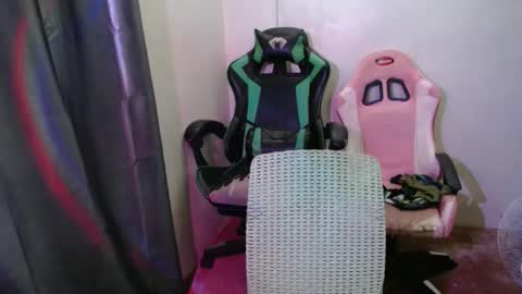 pinoy_fuckboy69 online show from April 3, 1:13 am