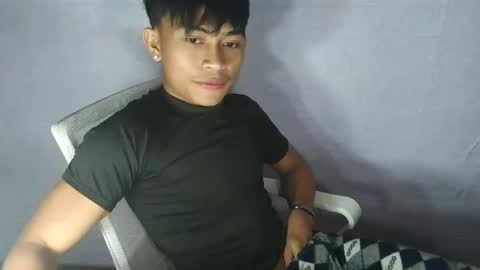 pinoy_palautogxxx online show from February 28, 3:44 pm