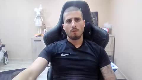 Gifted One online show from April 27, 10:04 pm