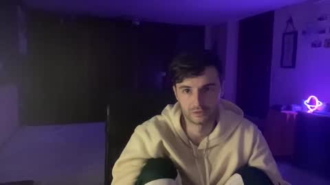 Snapshot of placebo14 chatting on January 26, 12:37 am placebo14 online show from January 26, 12:37 am