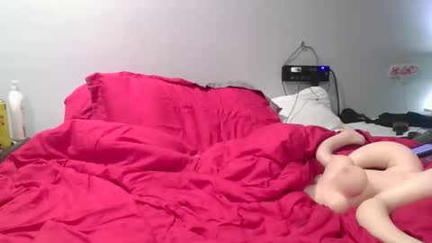 plainsigh5 online show from April 13, 1:12 pm