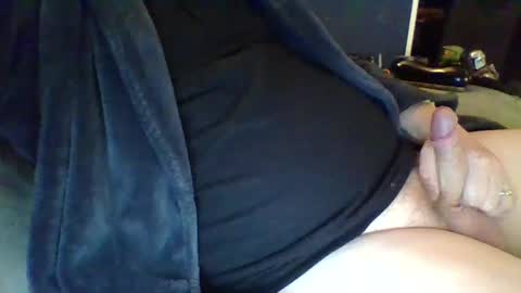 Snapshot of platipus_5 chatting on January 31, 11:45 pm platipus_5 online show from January 31, 11:45 pm