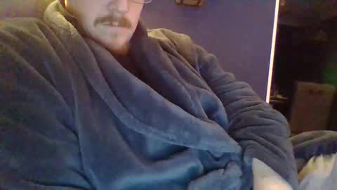 Snapshot of platipus_5 chatting on January 6, 8:39 pm platipus_5 online show from January 6, 8:39 pm