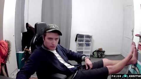 plkrisztian online show from February 14, 6:47 pm