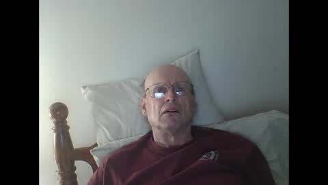 Snapshot of pmb11 chatting on September 23, 4:45 am trek 11 online show from September 23, 4:45 am