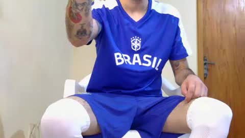 juan online show from April 1, 10:18 pm