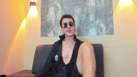 poderoso_samael online show from April 7, 3:50 am