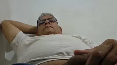 poli online show from November 29, 6:37 am