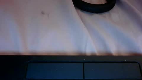 powthunder85 online show from April 1, 1:40 am