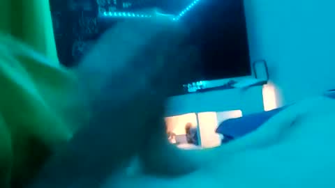 Snapshot of pre_cum_king chatting on February 20, 1:03 am pre_cum_king online show from February 20, 1:03 am