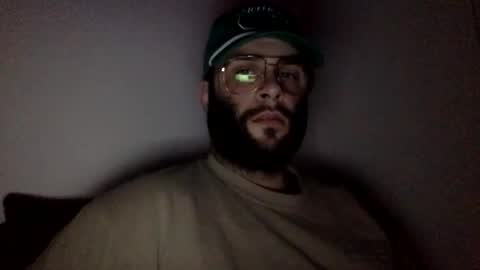 prettyglazed online show from April 18, 5:31 am